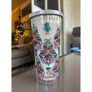 Vera Bradley Harry Potter Hogwarts Houses Floral Tumbler Cup with Straw
20oz EUC
